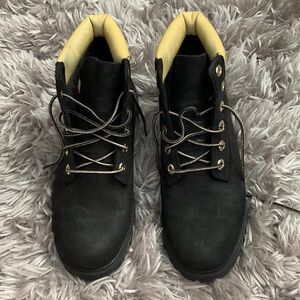 Timberland GS 6" Premium Waterproof Boots in Blk & Gold size 7Y w box